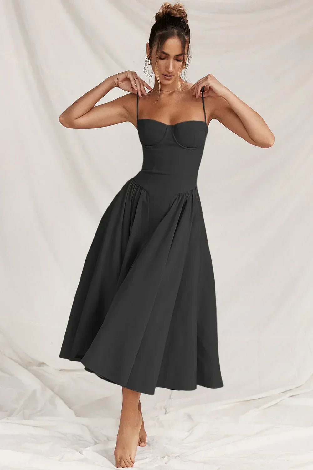 Elavita - Nina - Sleeveless corset midi dress