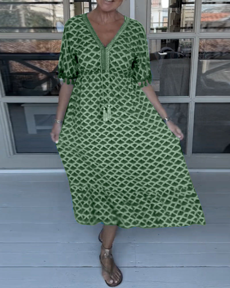 Elavita - Ania - V-neck printed casual dress