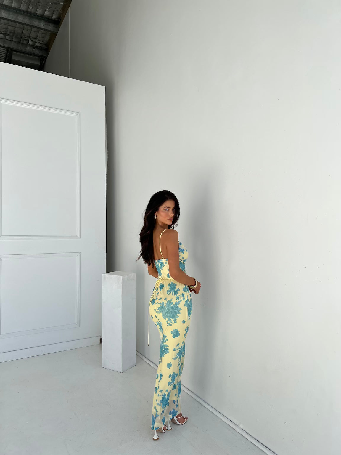 Elavita - Indie | Sleeveless floral maxi dress