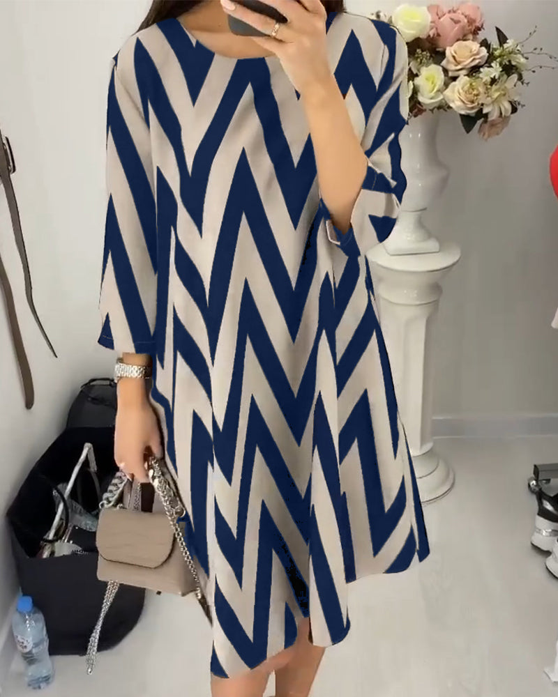 Elavita - Lovenza - Women's dress with loose sleeves and zigzag pattern