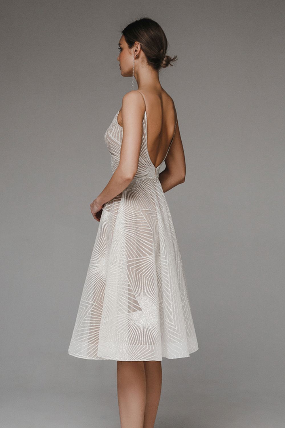 Elavita - Vela - Stylish V-neck strappy A-line dress