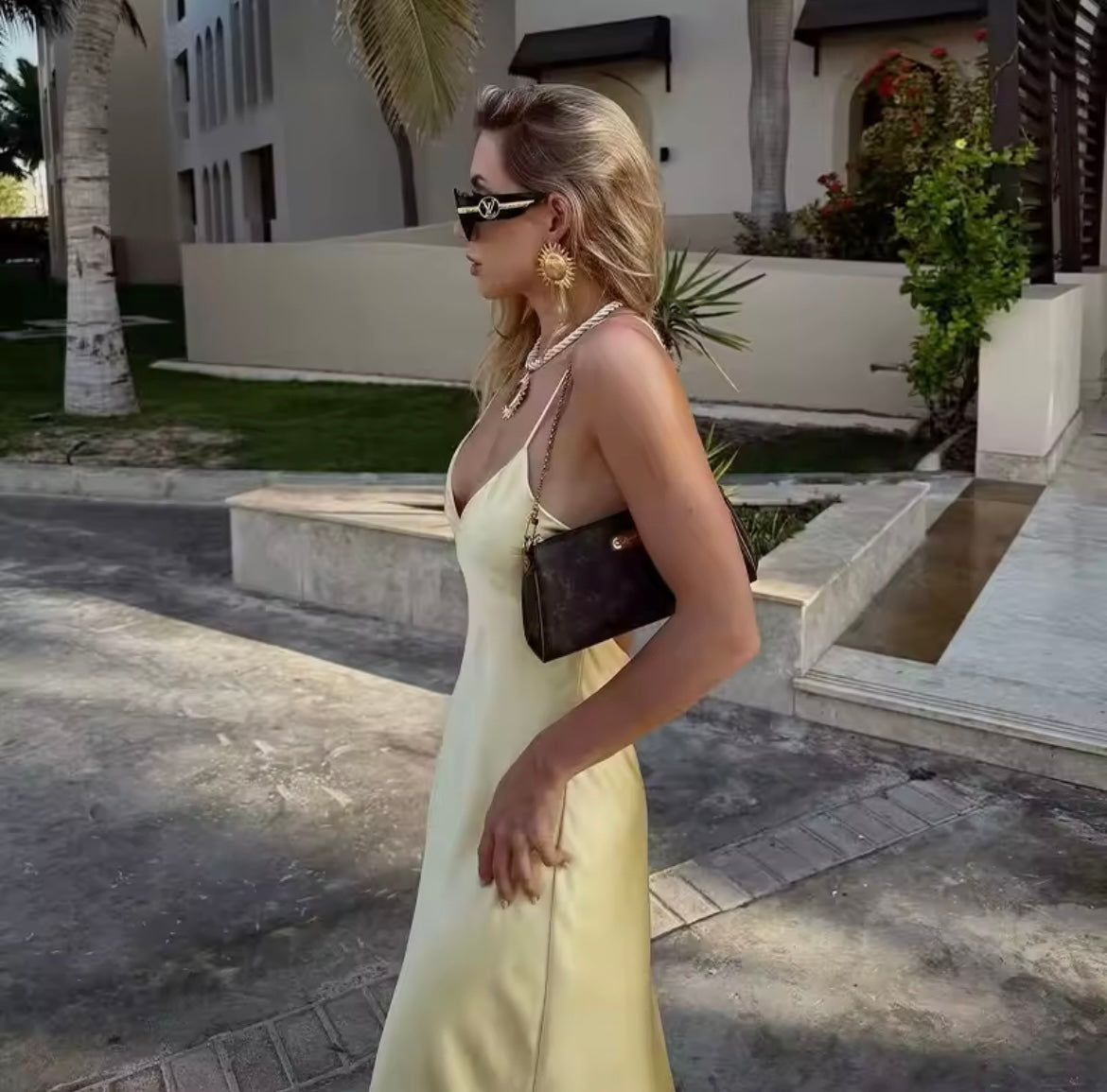 Elavita - Nikka - Long satin slip maxi dress