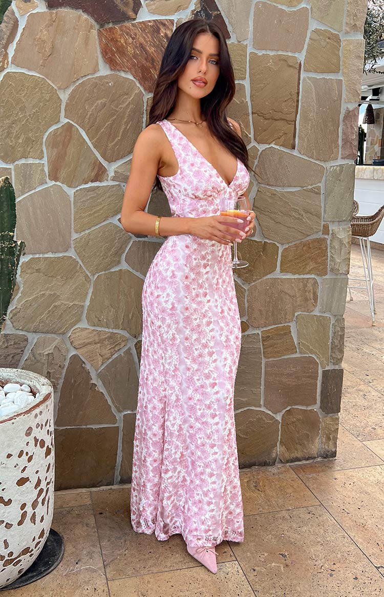 Elavita - Farida - Pink lace maxi dress