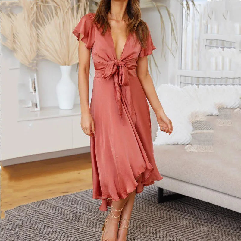 Elavita - Aija - Sexy summer dress with deep V-neck
