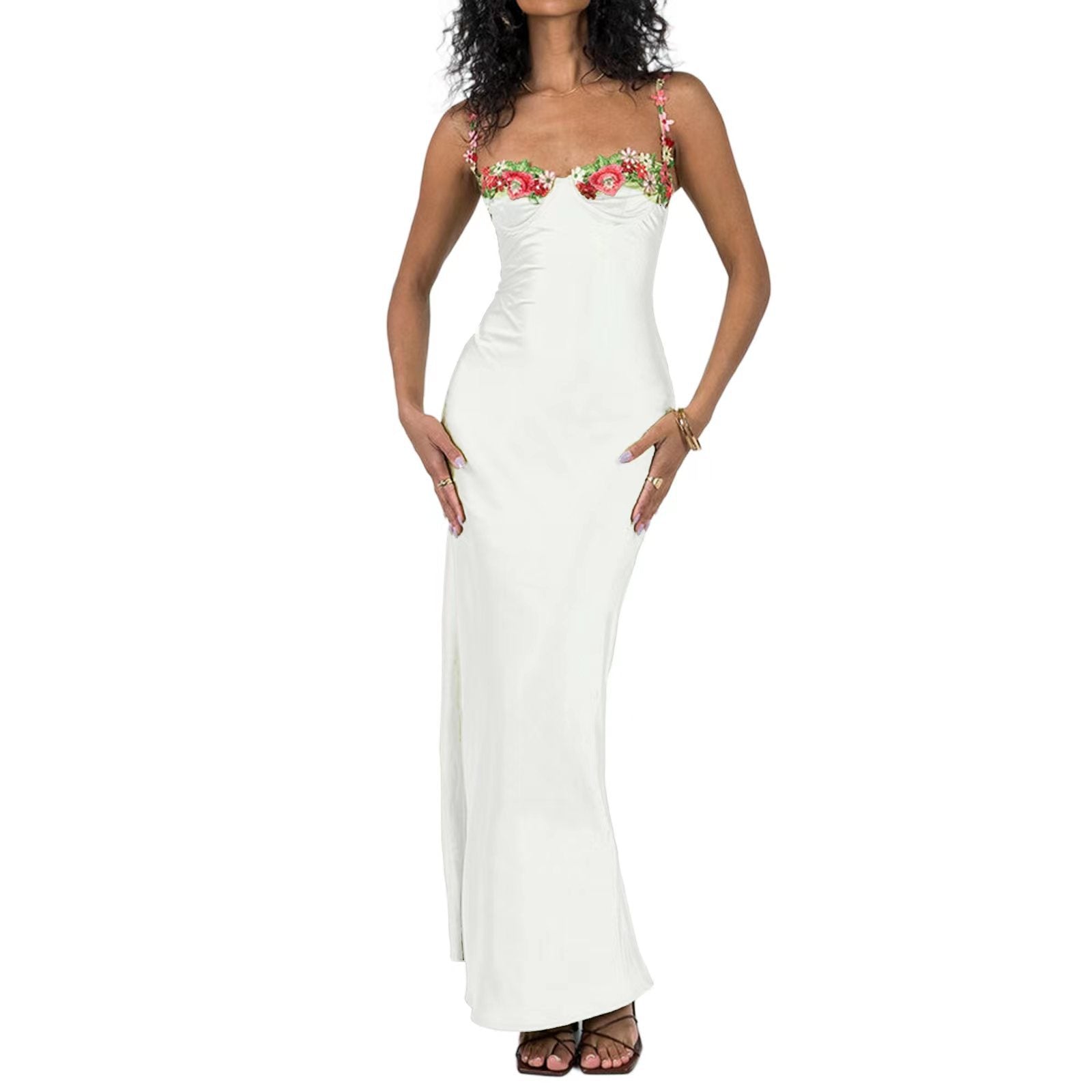 Elavita - Chelsey – Elegant Maxi Dress with Sleek Silhouette