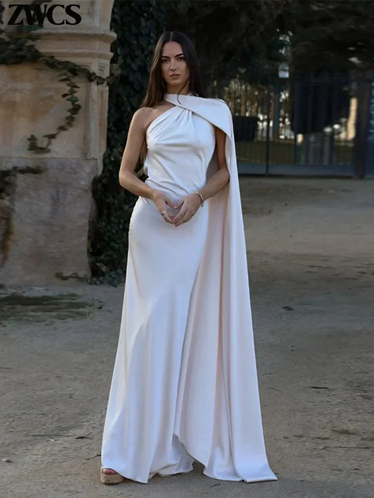 Elavita - Adaline - Timeless cape maxi dress