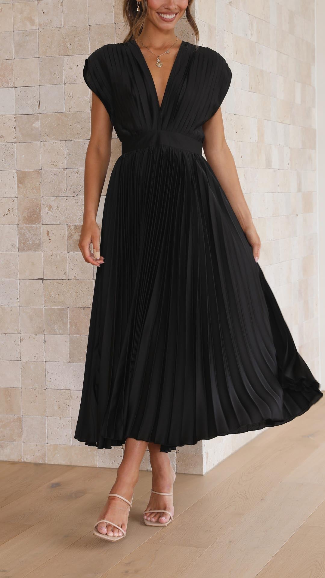 Elavita - Alexis - Elegant pleated dress