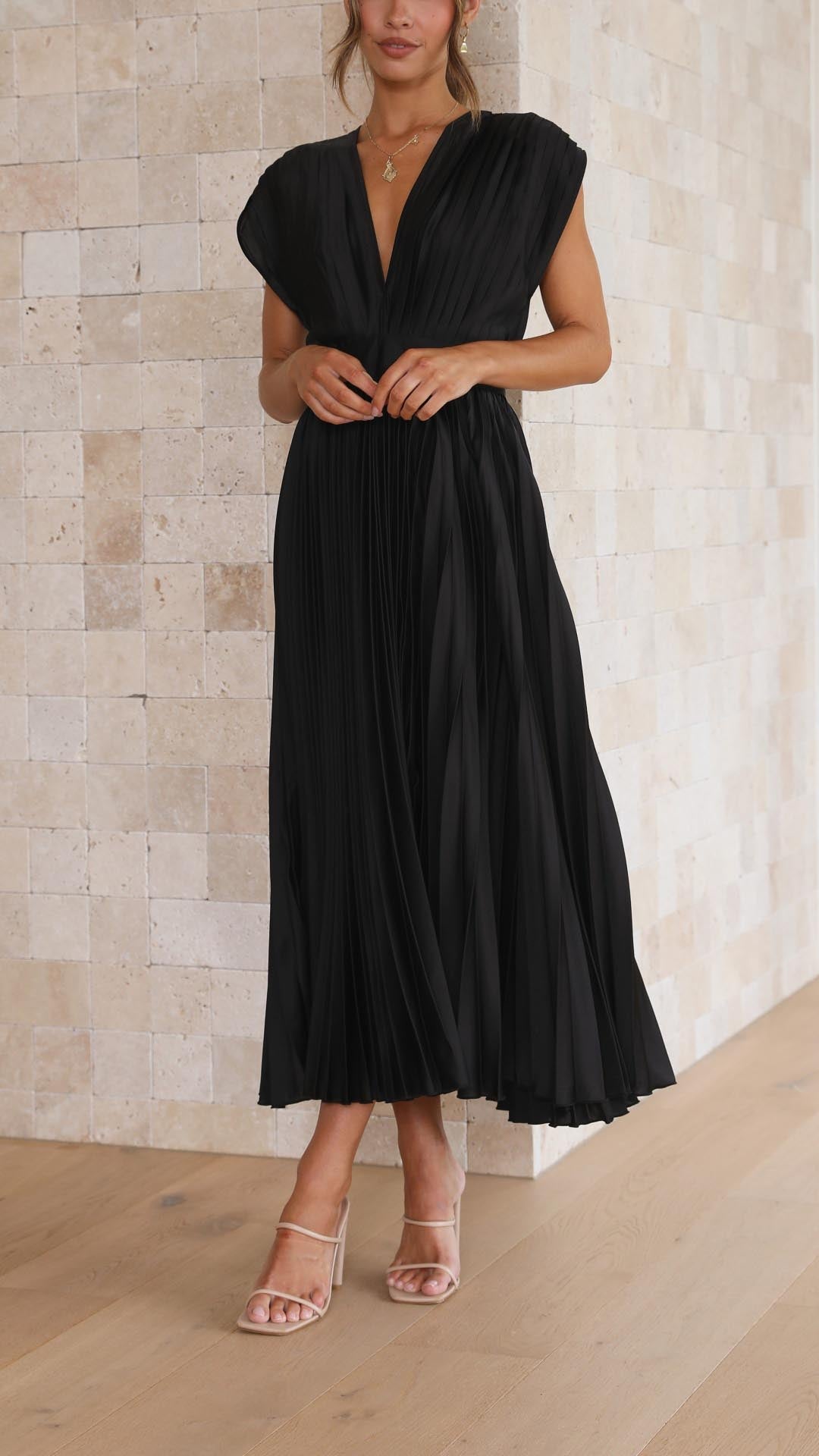 Elavita - Alexis - Elegant pleated dress