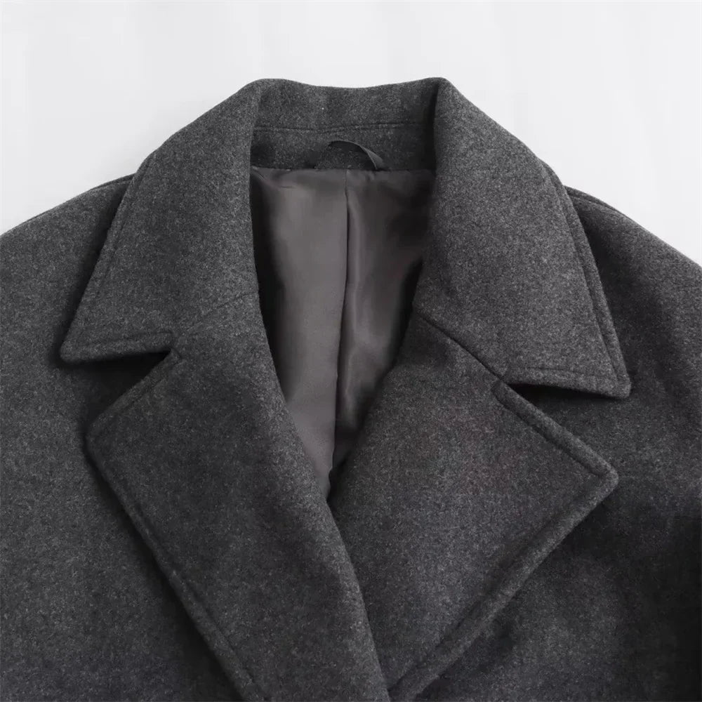 Elavita - Annabella - Warm winter coat with elegant design