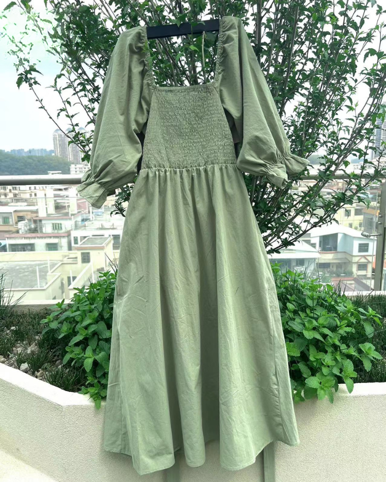 Elavita - OPHELIA - French dress with ruffled sleeves