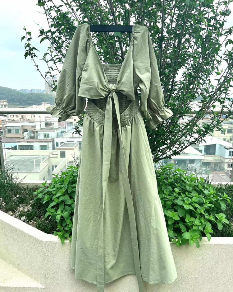 Elavita - OPHELIA - French dress with ruffled sleeves