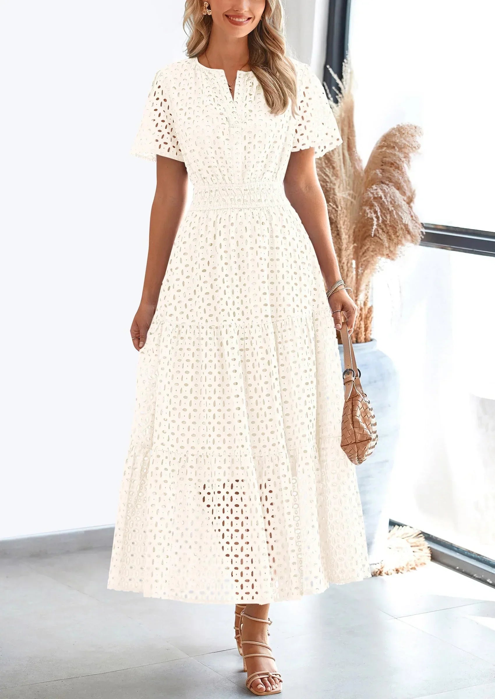 Elavita - Linette - Elegant summer dress with eyelets