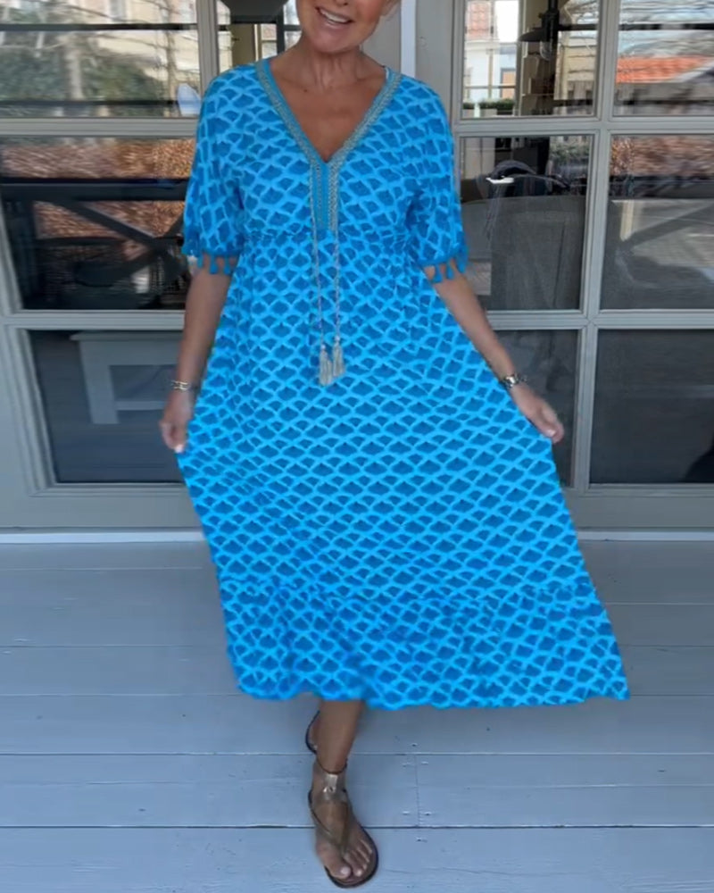 Elavita - Ania - V-neck printed casual dress