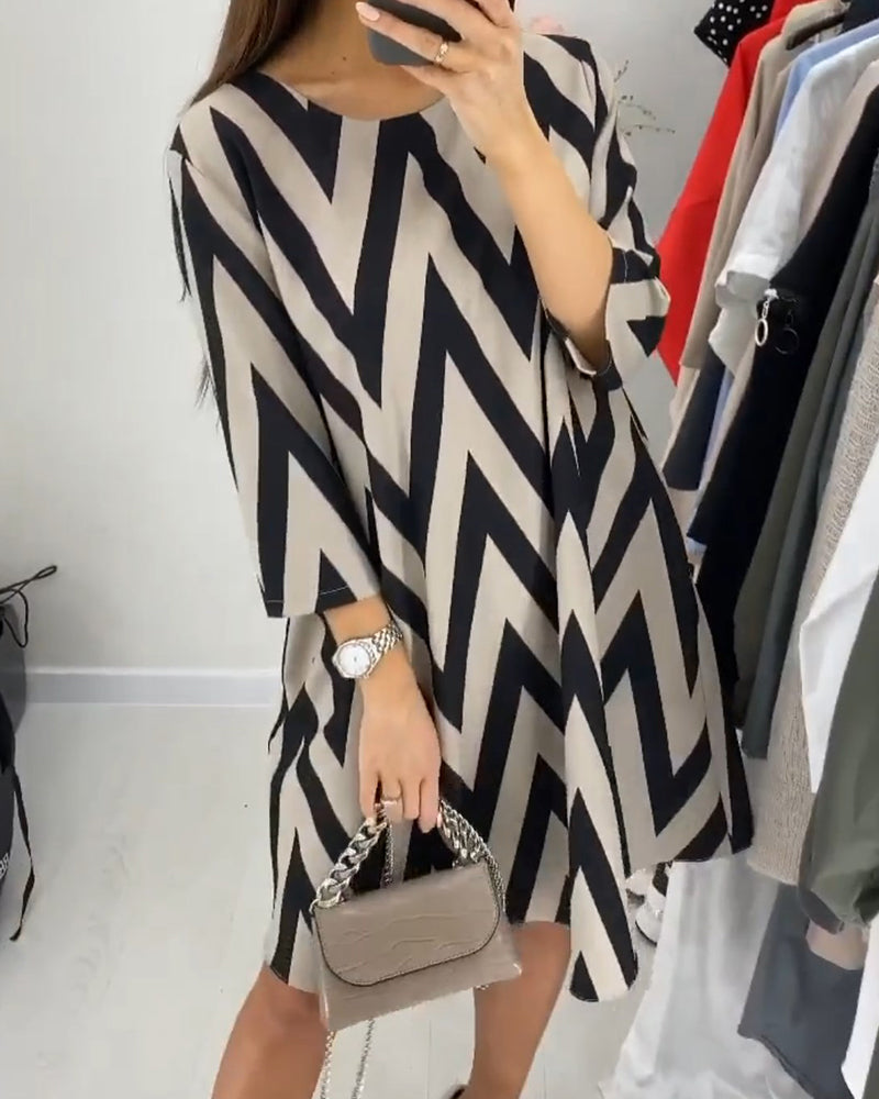 Elavita - Lovenza - Women's dress with loose sleeves and zigzag pattern