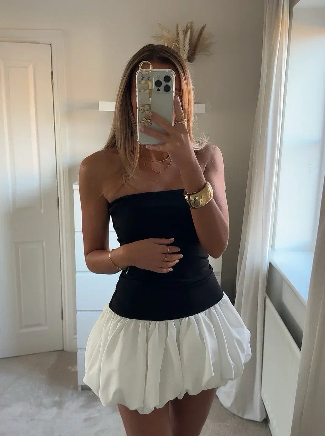 Elavita - Danielle | Mini dress with balloon hem