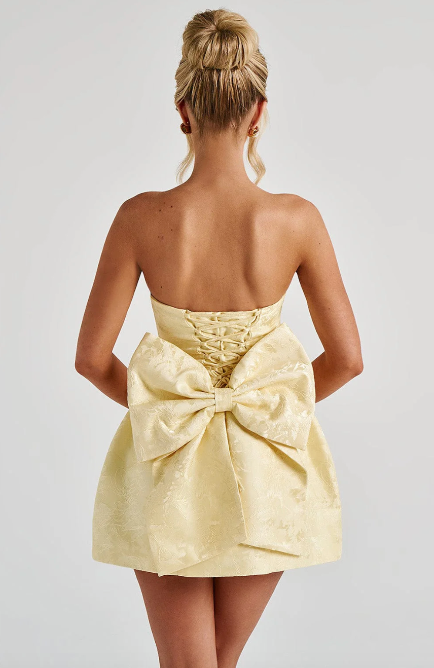 Elavita - Avy – Stunning mini dress with bow