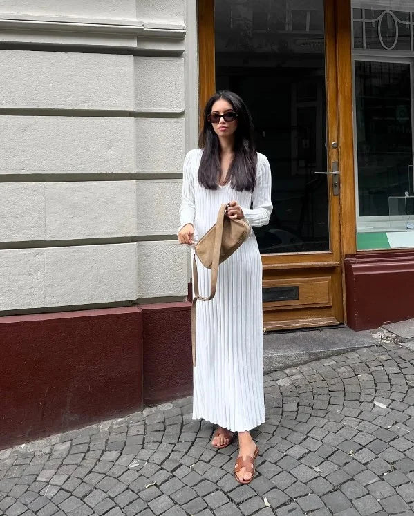 Elavita - Sara - Autumn New knitted midi dress with sleeves